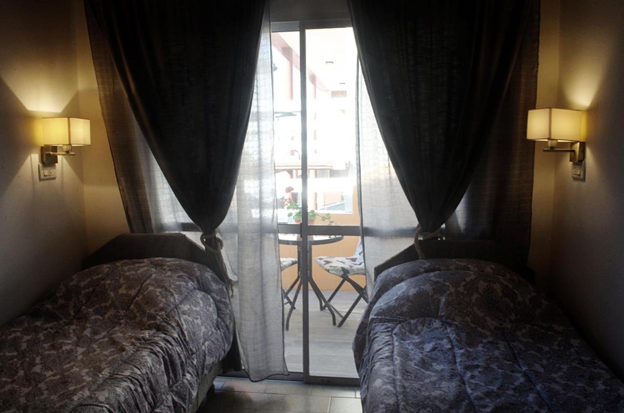 Hosteria Robert บียาเจเซลล์ ภายนอก รูปภาพ